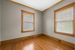 1538 Oakwood Ave, Highland Park, IL 60035 - Photo 9