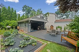 1538 Oakwood Ave, Highland Park, IL 60035 - Photo 29