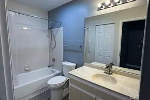 104 Glengarry Dr, Bloomingdale, IL 60108 - Photo 11