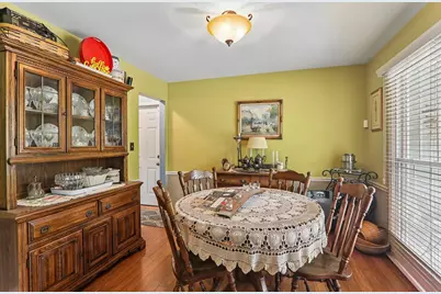 1644 Swallow Street, Naperville, IL 60565 - Photo 9