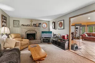 1644 Swallow St, Naperville, IL 60565 - Photo 11