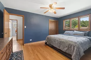 10025 S 53rd Ave, Oak Lawn, IL 60453 - Photo 13