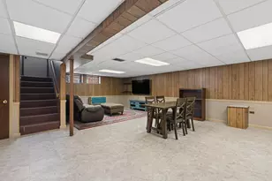 10025 S 53rd Ave, Oak Lawn, IL 60453 - Photo 17