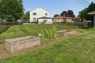 10025 S 53rd Ave, Oak Lawn, IL 60453 - Photo 29