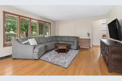 10025 S 53rd Avenue, Oak Lawn, IL 60453 - Photo 7