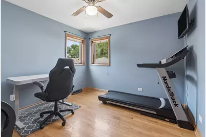 10025 S 53rd Avenue, Oak Lawn, IL 60453 - Photo 11