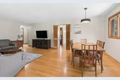 10025 S 53rd Avenue, Oak Lawn, IL 60453 - Photo 5