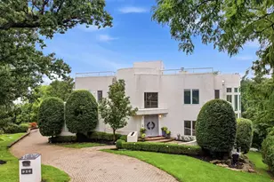 920 St Stephens Green, Oak Brook, IL 60523 - Photo 1