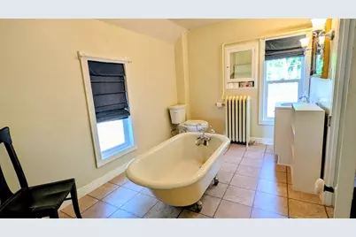 111 N Wesley Avenue, Mount Morris, IL 61054 - Photo 21