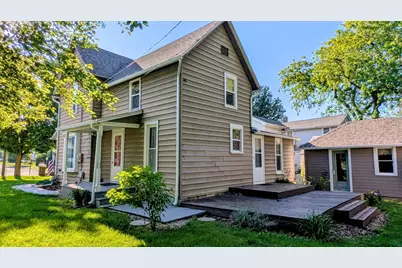 111 N Wesley Avenue, Mount Morris, IL 61054 - Photo 3
