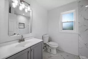 18172 W Twin Lakes Blvd, Grayslake, IL 60030 - Photo 7