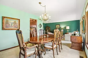 79 Castle Rock Ln, Bloomingdale, IL 60108 - Photo 7