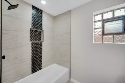 15041 Irving Avenue, Dolton, IL 60419 - Photo 15
