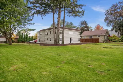 107 N Mallory Avenue, Batavia, IL 60510 - Photo 3