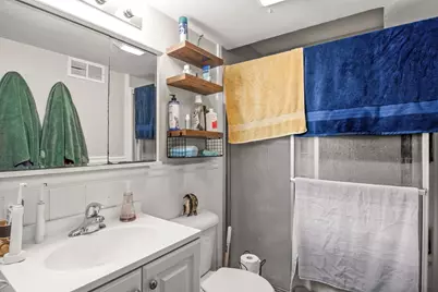 107 N Mallory Avenue, Batavia, IL 60510 - Photo 21