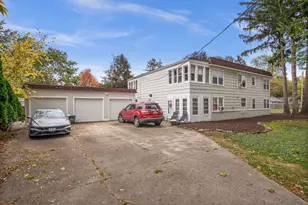 107 N Mallory Ave, Batavia, IL 60510 - Photo 33