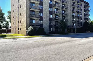 850 Des Plaines Ave, Forest Park, IL 60130 - Photo 1
