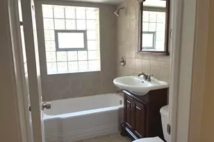 1194 S Kenilworth Ave, Oak Park, IL 60304 - Photo 13