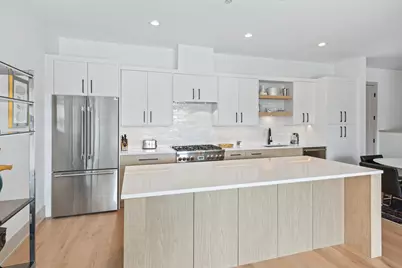 1548 W Ardmore Avenue #2C, Chicago, IL 60660 - Photo 3