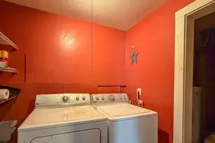 411 E Seminary Ave, Hoopeston, IL 60942 - Photo 31