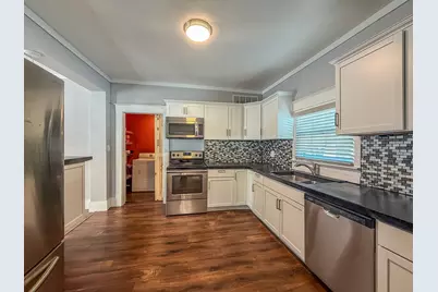 411 E Seminary Avenue, Hoopeston, IL 60942 - Photo 15