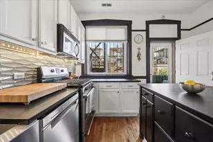 2314 W Cortez St, Chicago, IL 60622 - Photo 11