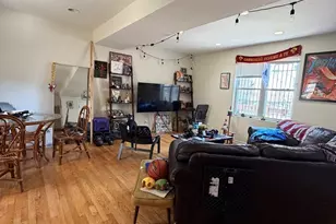 518 N May St, Chicago, IL 60642 - Photo 11