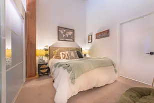 1330 W Monroe St, Chicago, IL 60607 - Photo 15