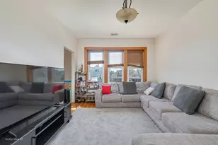 5212 S Sacramento Ave, Chicago, IL 60632 - Photo 3