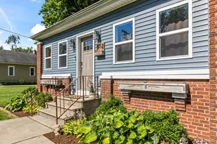 812 Painter St, Streator, IL 61364 - Photo 3
