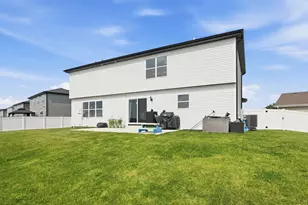 1354 Clifton Ave, Beecher, IL 60401 - Photo 27