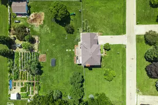 453 Snipe Run Dr, Bonfield, IL 60913 - Photo 3