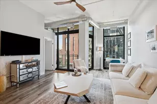 740 W Fulton St, Chicago, IL 60661 - Photo 7