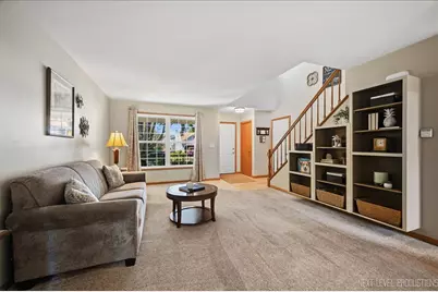 675 Parker Court, Geneva, IL 60134 - Photo 5