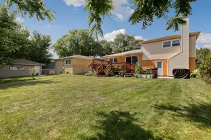 4701 W 102nd St, Oak Lawn, IL 60453 - Photo 23