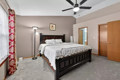 1293 Georgetown Way, Vernon Hills, IL 60061 - Photo 25
