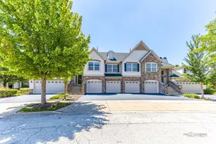 263 Shadow Creek Circle, Vernon Hills, IL 60061 - Photo 1