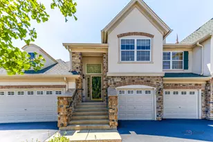263 Shadow Creek Circle, Vernon Hills, IL 60061 - Photo 3
