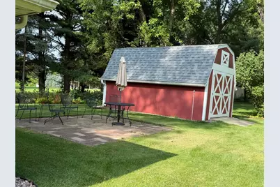 3899 S Weldon Road, Winnebago, IL 61088 - Photo 3
