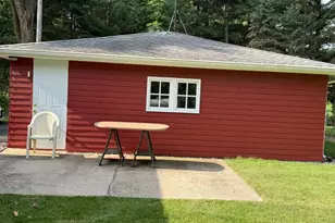 3899 S Weldon Rd, Winnebago, IL 61088 - Photo 3