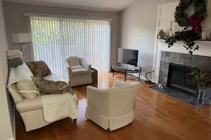 1907 Gresham Cir, Wheaton, IL 60187 - Photo 3