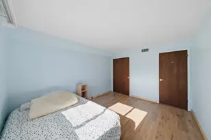 10230 Washington Ave, Oak Lawn, IL 60453 - Photo 15