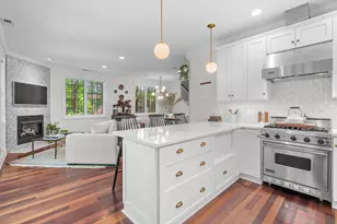 1955 W Barry St, Chicago, IL 60657 - Photo 5
