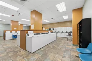 211 E Ohio St, Chicago, IL 60611 - Photo 15