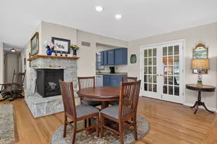 4218 Seeley Ave, Downers Grove, IL 60515 - Photo 5