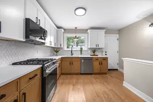 1307 Pershing Ave, Wheaton, IL 60189 - Photo 11
