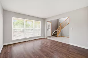1986 Wedgewood Cir, Romeoville, IL 60446 - Photo 7