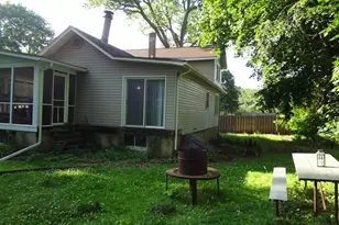 111 Millard Ave, Fox River Grove, IL 60021 - Photo 3