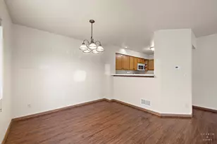 677 Silver Creek Rd, Woodstock, IL 60098 - Photo 11