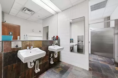 210 S Desplaines Street #NE, Chicago, IL 60661 - Photo 19